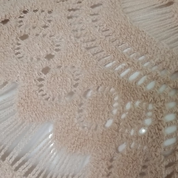 Anthropologie Do Everything In Love Sabrina Poncho - Picture 6 of 8